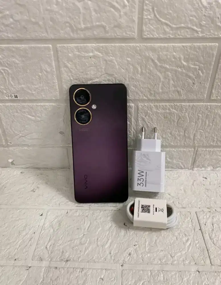 Vivo y27 6/128 hp+casan