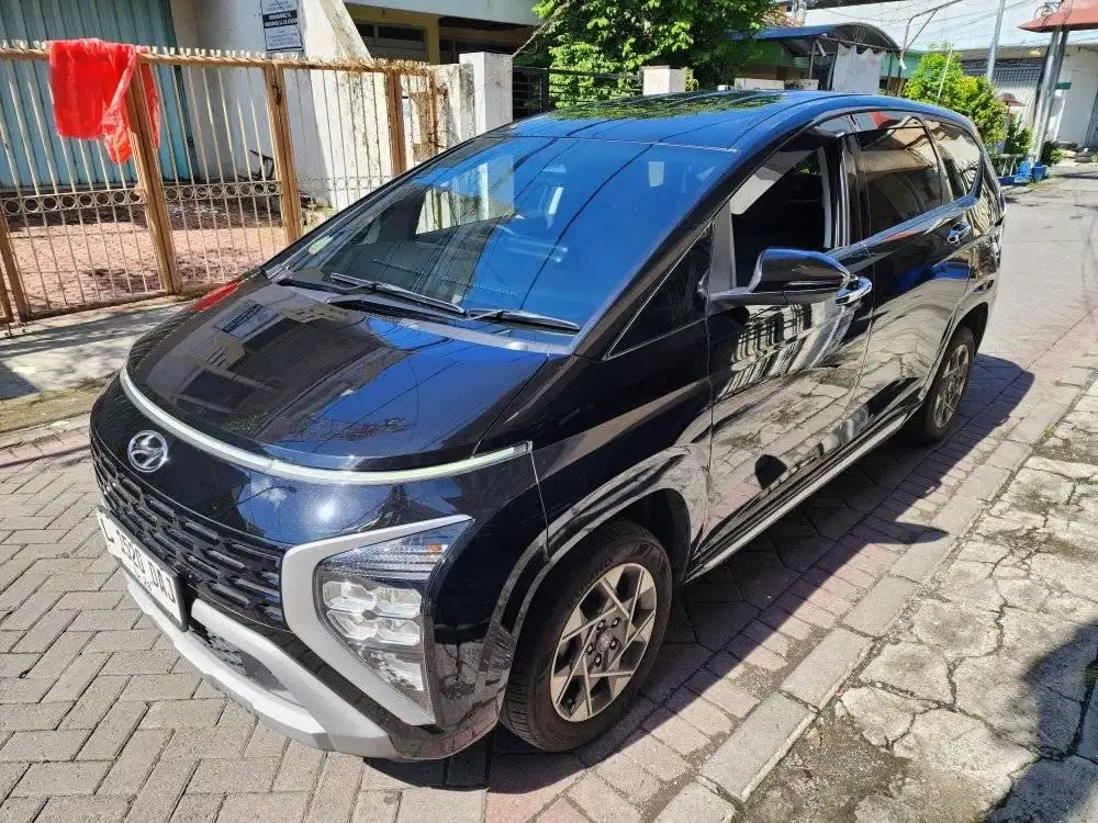 HYUNDAI STARGEZER 1.5 PRIME 2023 KILOMTER 35 RIBU ORIAN