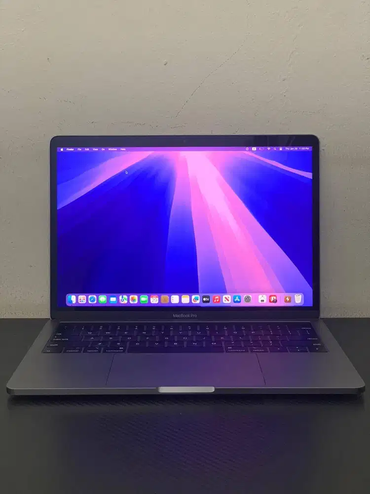 Macbook Pro 2019 Intel Core i7 Touchbar | RAM 16GB | SSD 512GB |