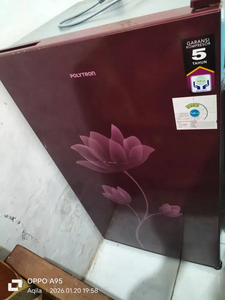 Kulkas Polytron