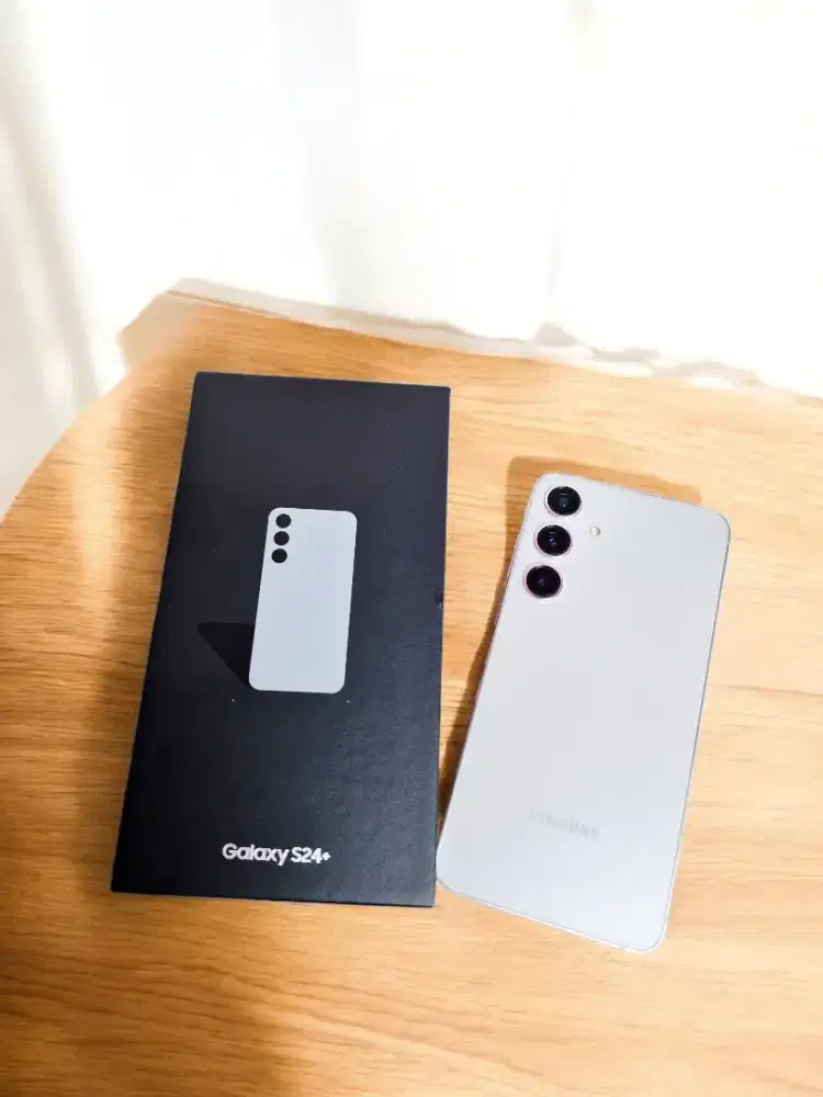 Samsung s24 plus versi ram12 256gb 5g lte second Resmi kk