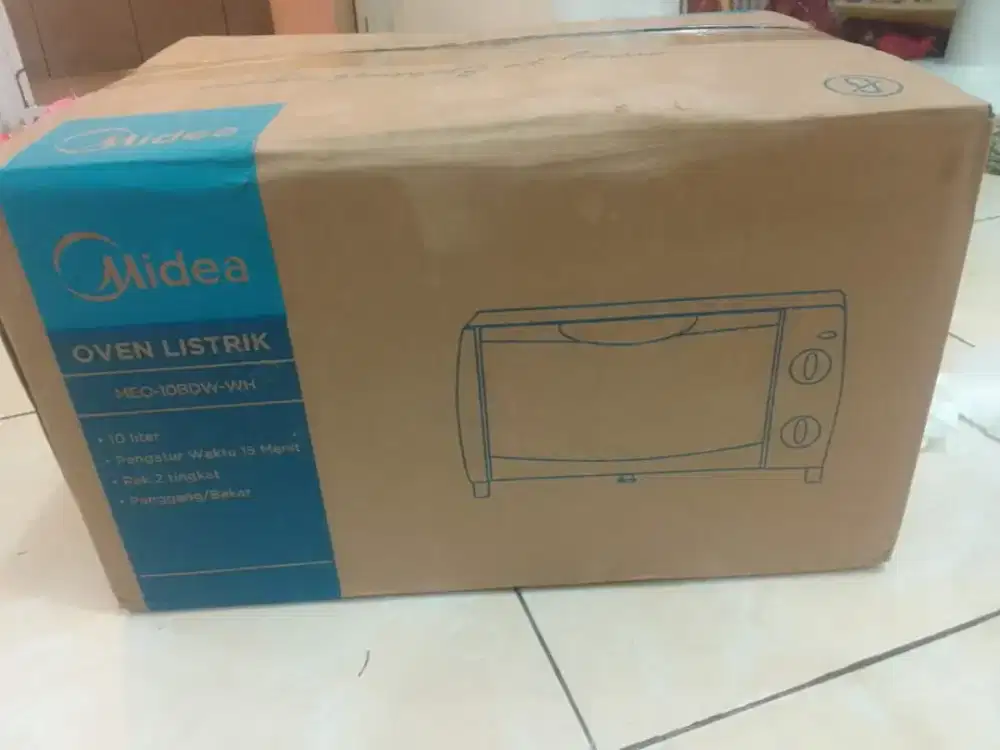 Oven listrik midea