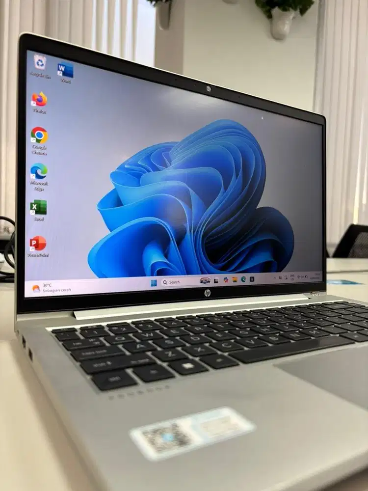 Laptop HP ProBook 440 GB