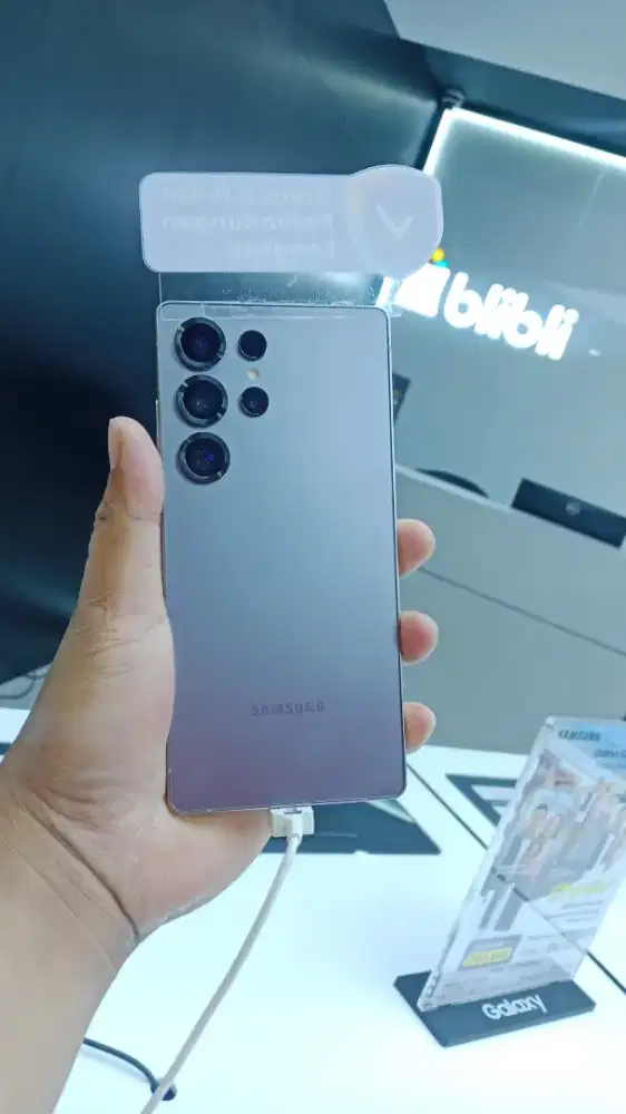 SAMSUNG GALAXY S25 ULTRA