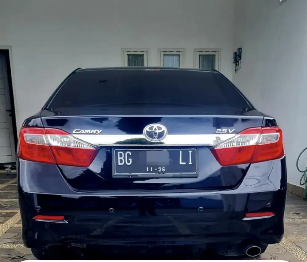 TOYOTA CAMRY V AT
