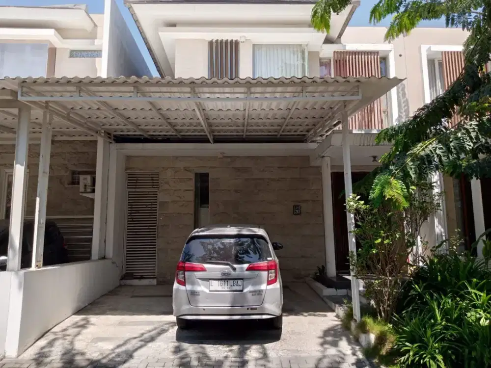 Rumah Siap Huni Termurah Dari Pasaran di Greenlake Citraland, Wiyung, Surabaya Barat