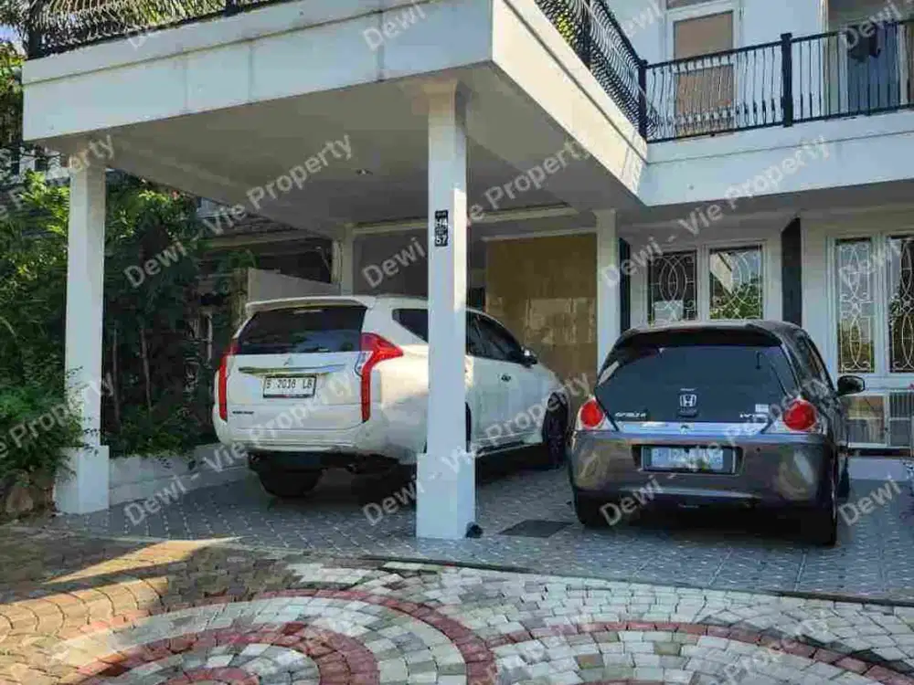 Rumah Cantik Rapi Bonus Furnished Siap Huni di Kota Wisata Cibubur