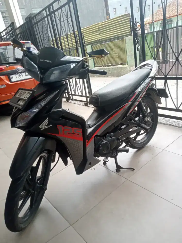 Blade 125 plat bandung