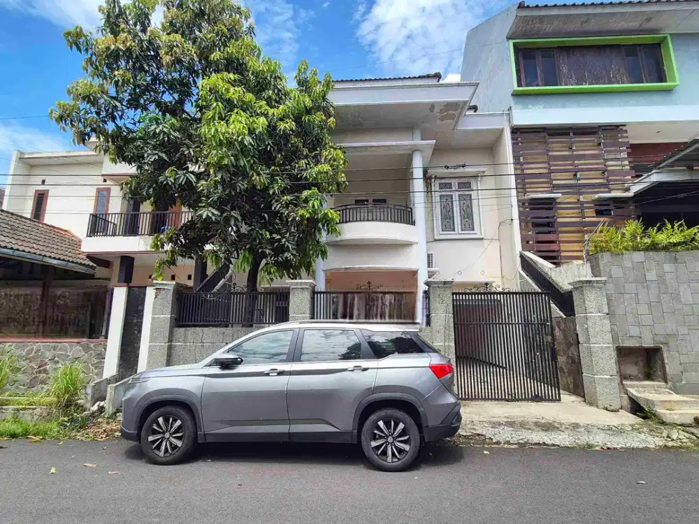 Rumah Murah 2 Lantai Selangkah ke Dewandaru Suhat