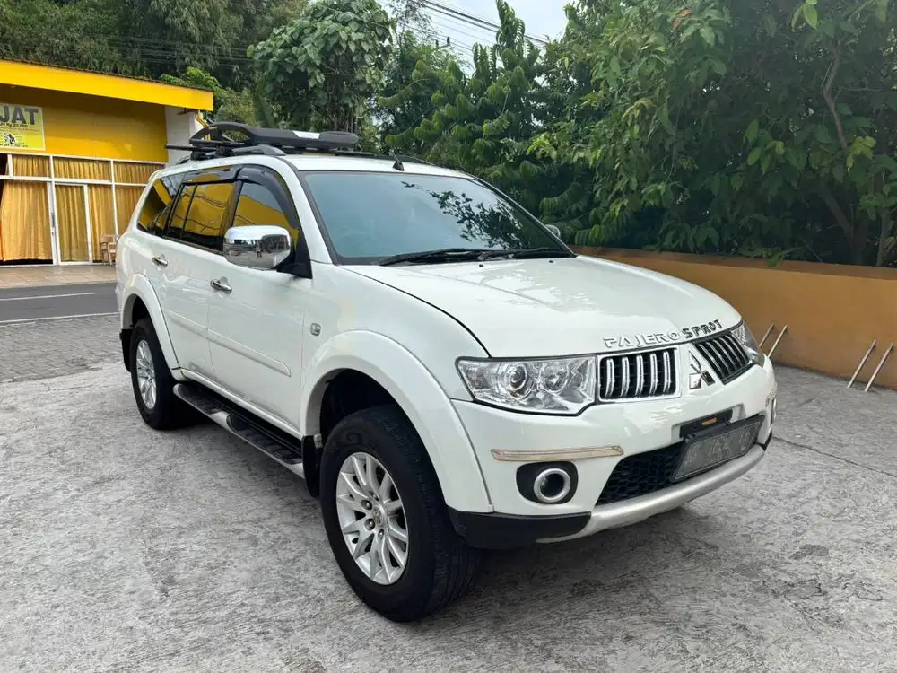 Mitsubishi Pajero sport exceed 4x2 plat ag 2012 zen mobil bekas sekoto