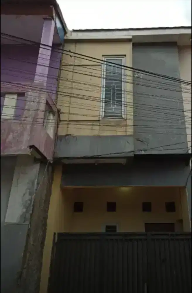 Rumah di kontrakan di condet