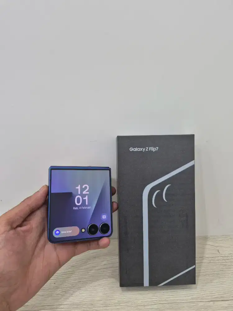Samsung z flip 7 5g 12/256gb