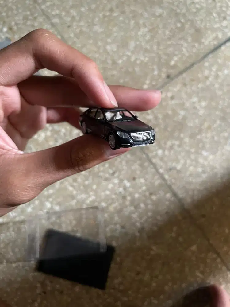 miniatur mercedes benz S-Class 1:87