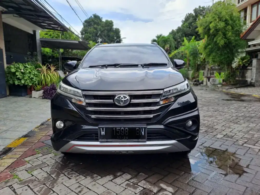 TOYOTA RUSH S TRD AT 2019 HITAM BISA KREDIT