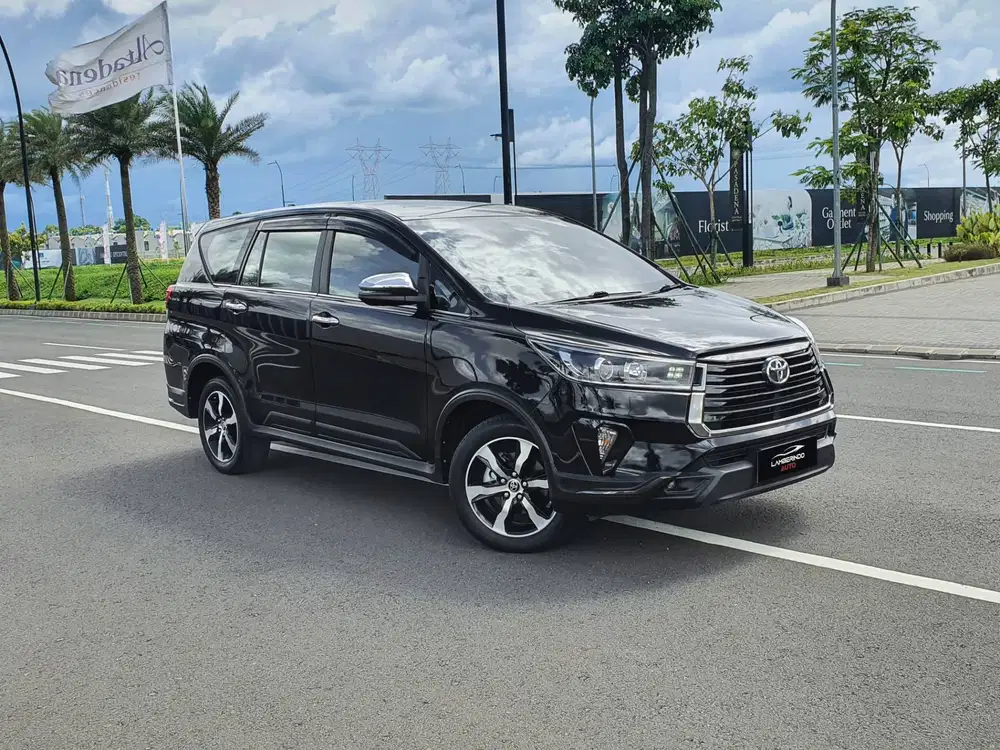 TOYOTA KIJANG INNOVA VENTURER 2022