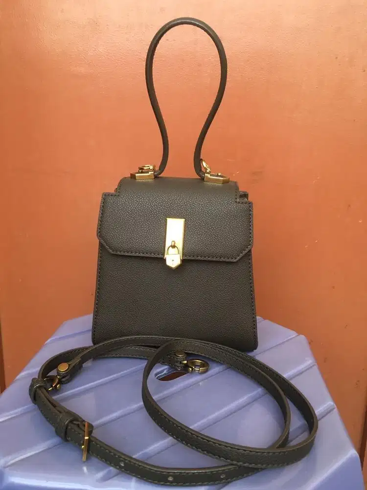 Tas Charles & Keith