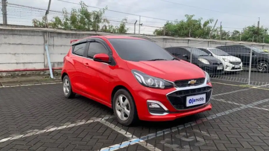 LOW DP Chevrolet Spark 1.4 Premier Bensin-AT 2018 TMD