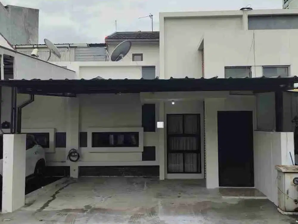 10 Menit Stasiun LRT, Dalam Cluster Jatiwaringin