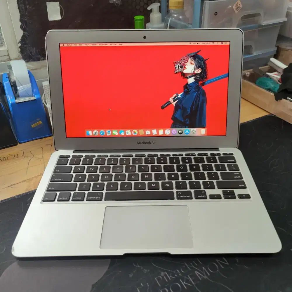 DI Jual Macbook Air 2013 11inci 4/128 SSD Silver