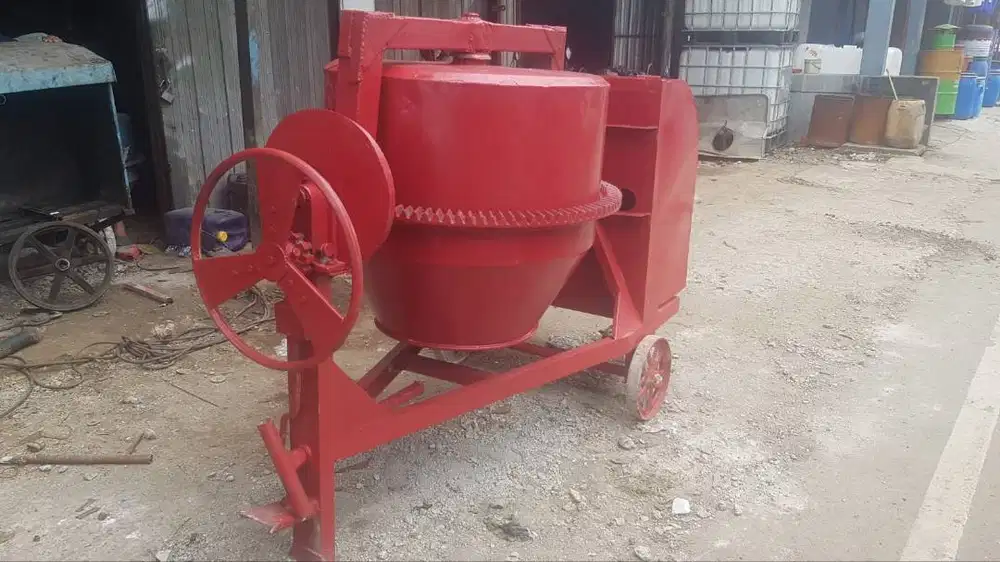 Jual Mesin Molen Beton Iron Globe Kondisi Mulus Siap Pakai
