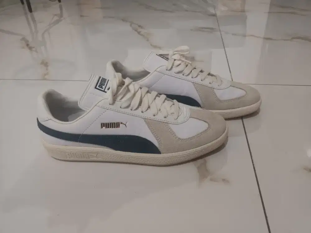 Sepatu Puma army train shoes pria