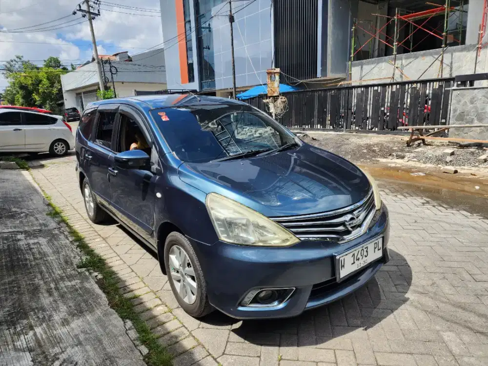 Nissan Grand Livina XV 2013 Matic