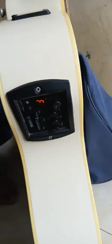 Gitar Yamaha apx 600ii original