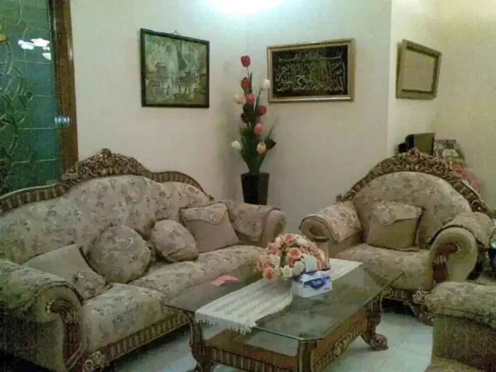 dijual rumah citra garden 1