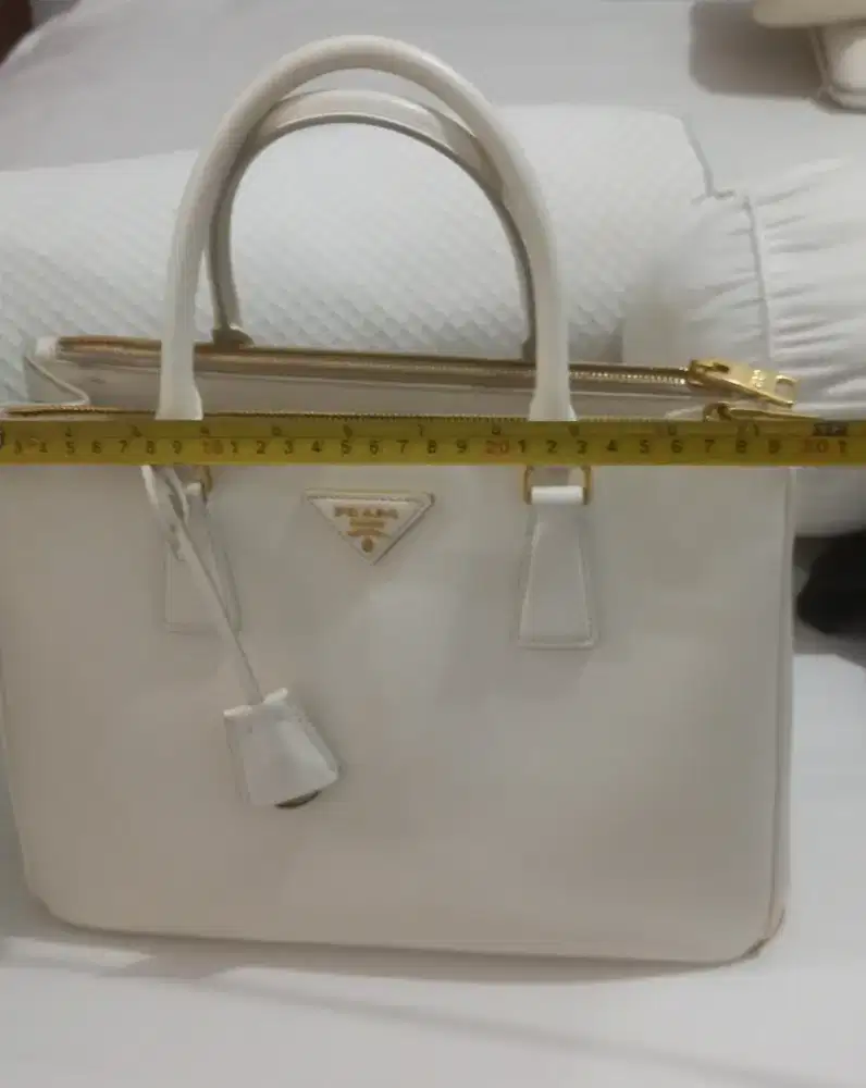 Jual tas branded PRADA original