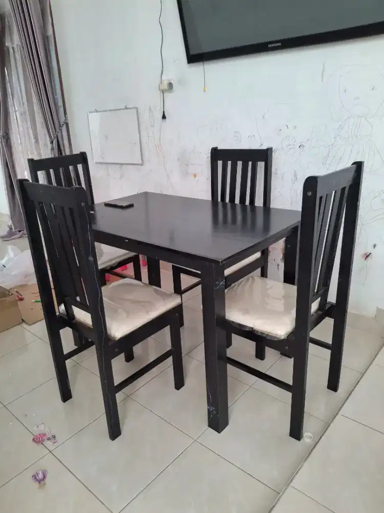 Jual dining set (meja makan warna hitam)