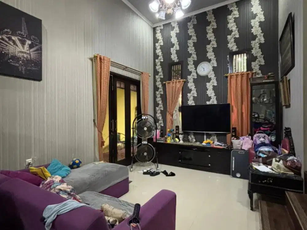 Dijual Rumah Imperial Gading 5 min Kelapa Gading Hoek 2 Lantai  LT 183 m² LB 200 m²