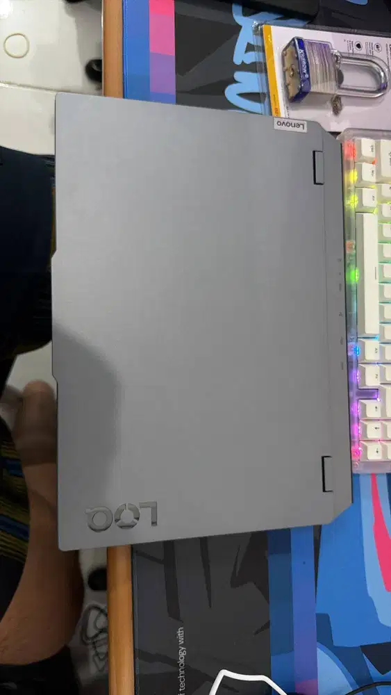 Lenovo LOQ Gaming, Editing