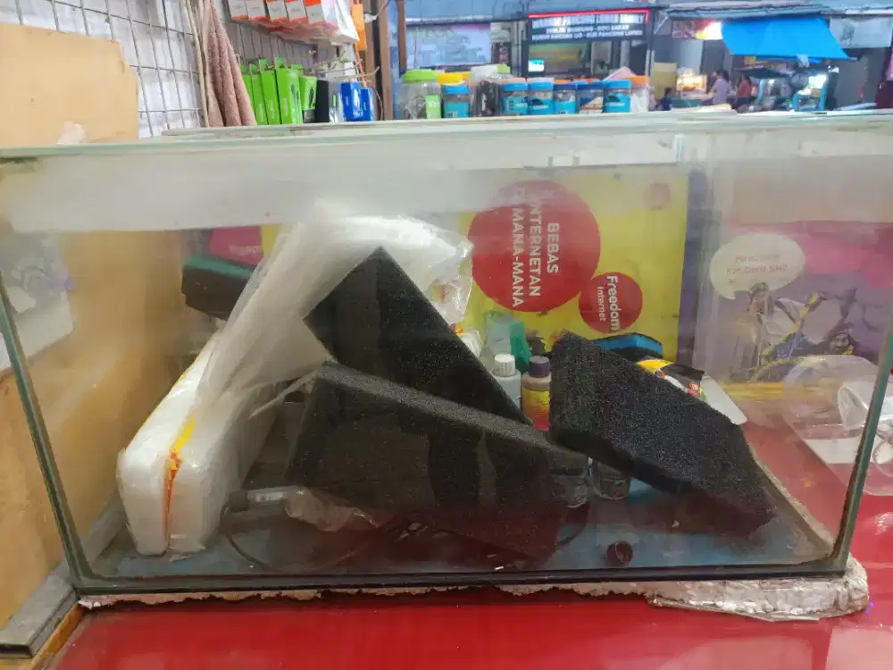 JUAL AQUARIUM SECOND FREE ACC LAIN NYA