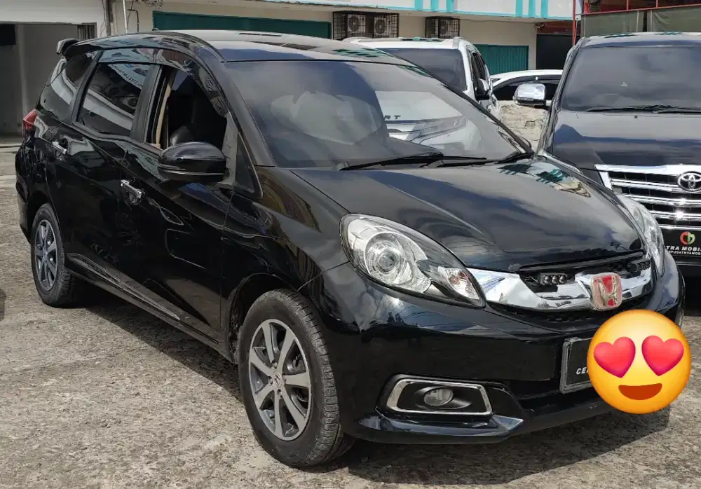Mobilio 1,5 A/T Prestige