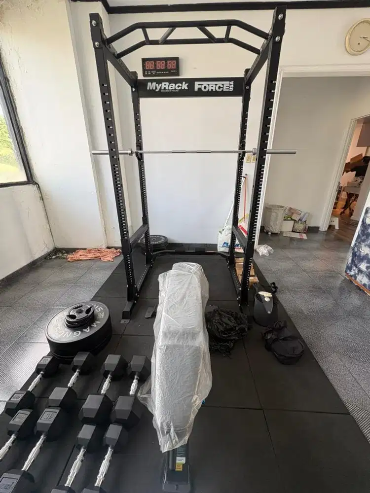 Alat gym MyRack USA, Force USA