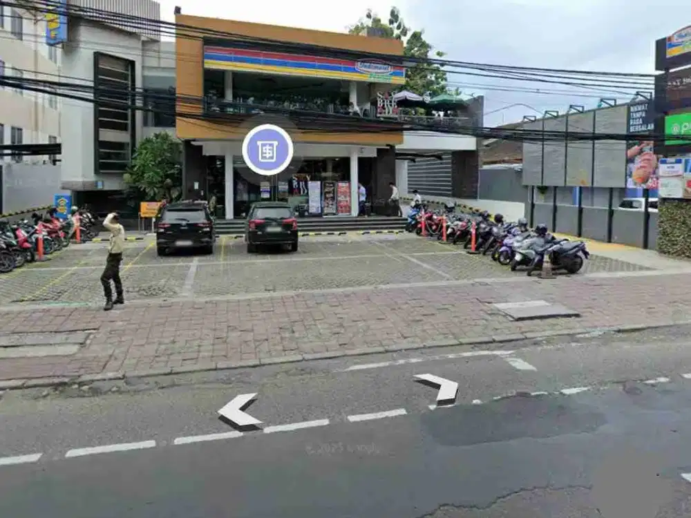 JUAL MURAH HARGA NJOP PINGGIR JALAN  TOMANG RAYA TANAH Dan BANGUNAN LOKASI SANGAT STRATEGIS