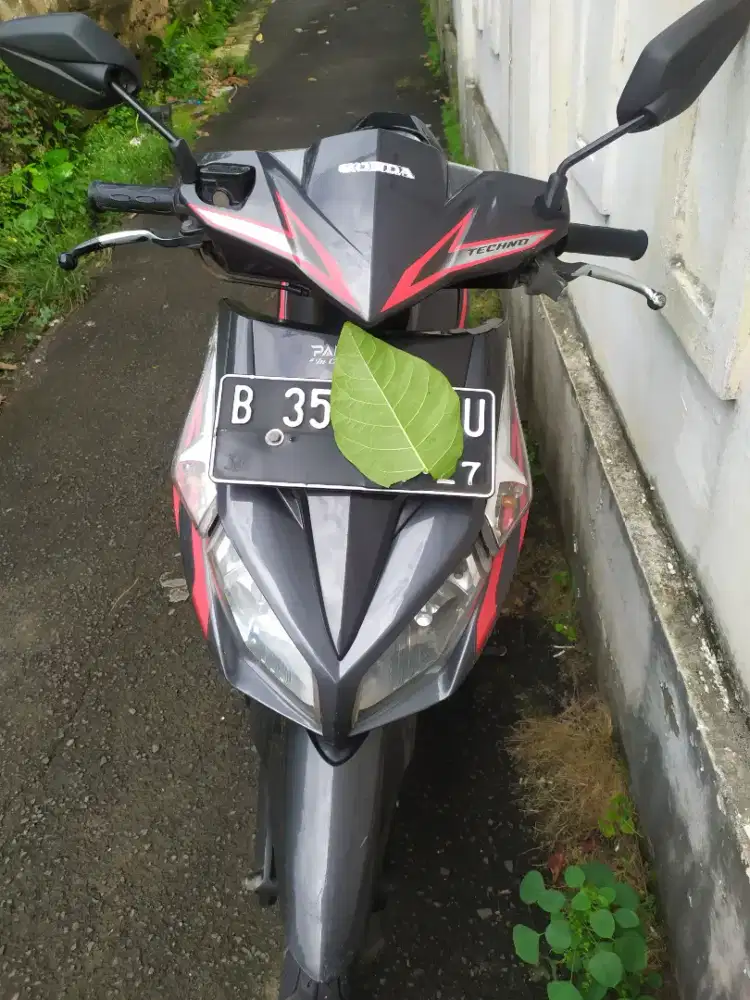HONDA VARIO THN2011 Ss lengkap