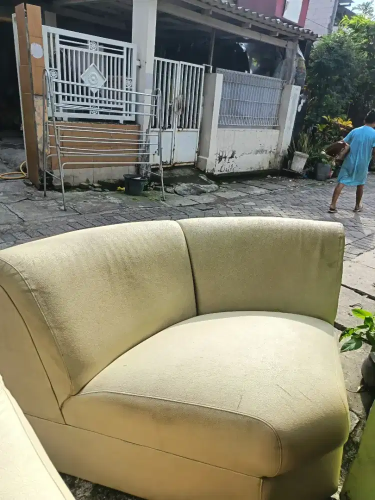 Dijual sofa bekas
