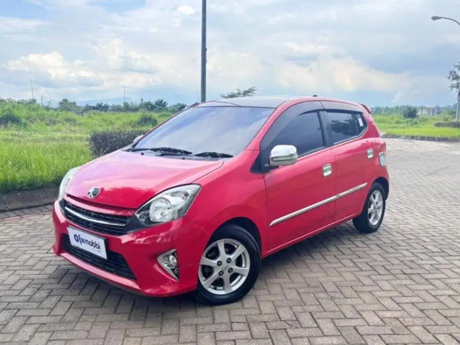 Low KM Toyota Agya 1.0 G Bensin-AT 2015 Merah NKR