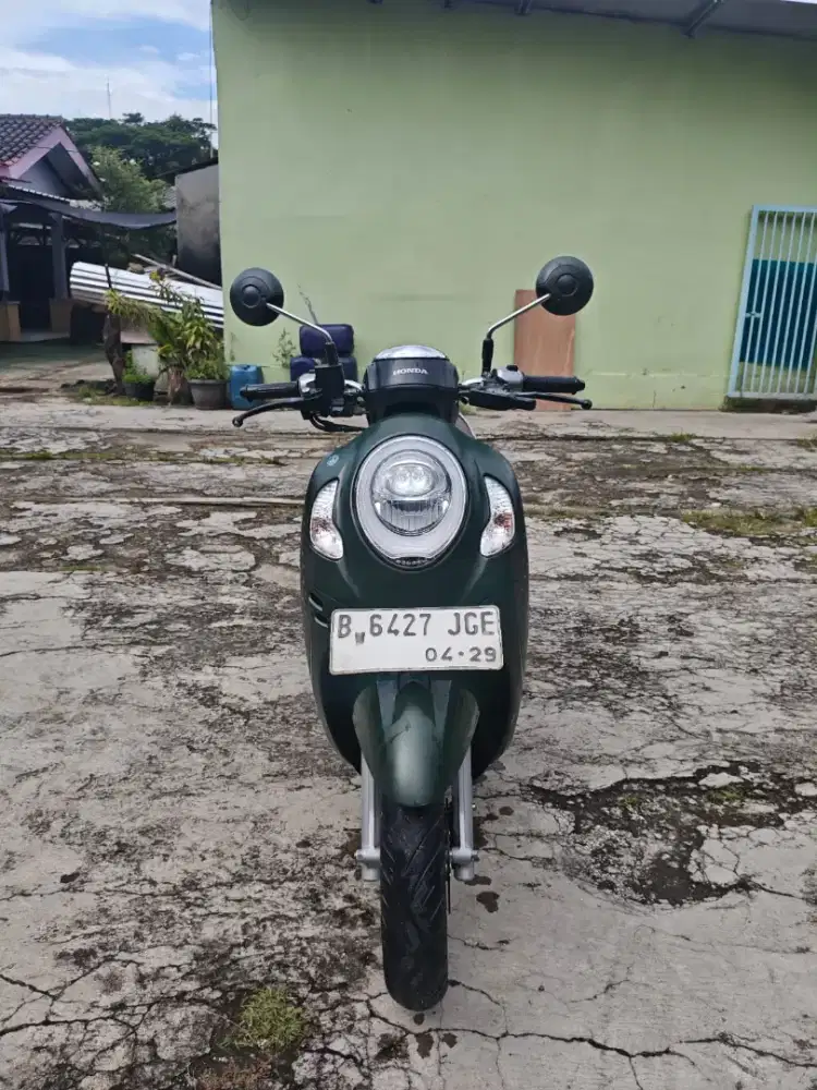 Scoopy 2024 lengkap prestige hijau