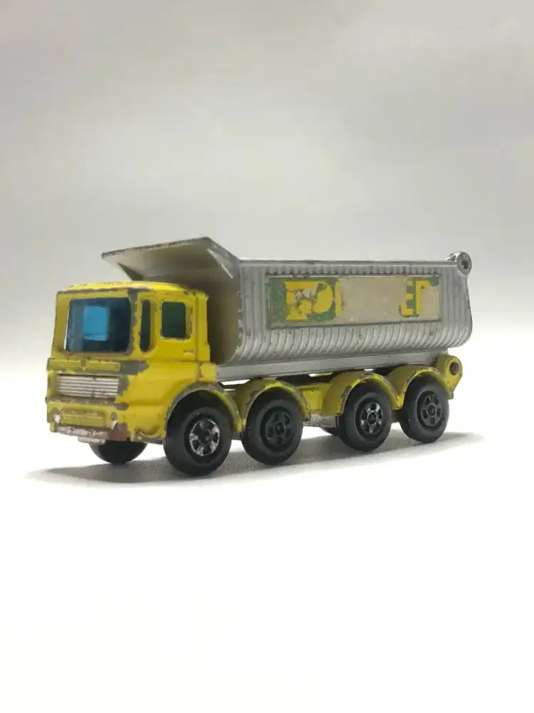 Matchbox Truk Konstruksi Kuning Superfast JUNK