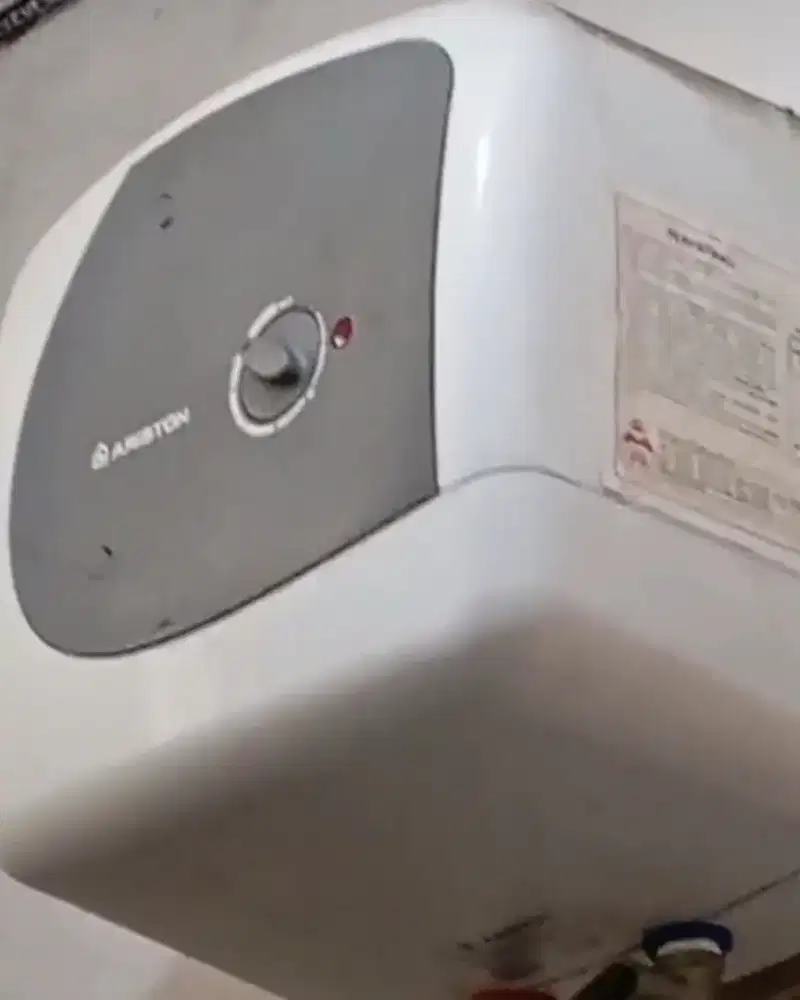 Jual Cepat Water Heater mer Ariston