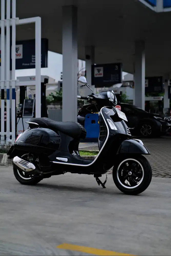 JUAL VESPA MATIC BEKAS/SECOND GTS 2022 MURAH BERGARANSI