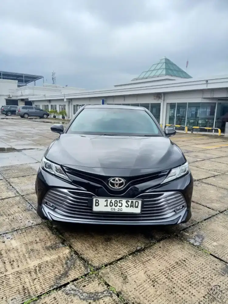 Toyota Camry v 2.5 at 2020 km 34 rbuan Tdp 28 jt