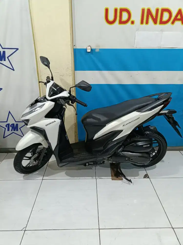 Honda VARIO 125 ESP CBS ISS EXCLSV FI ECO 2021 PLAT S