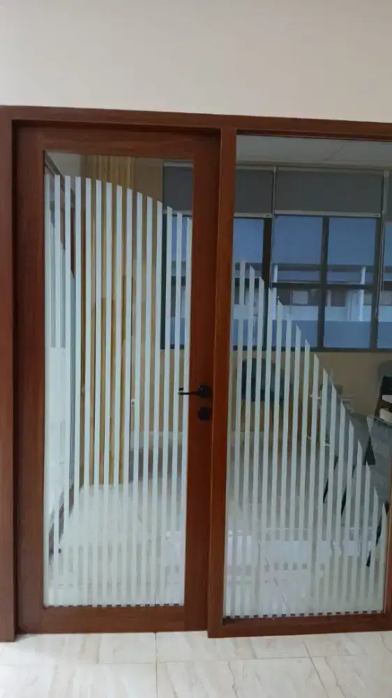 Agen dan distributor Bahan sticker kaca Film