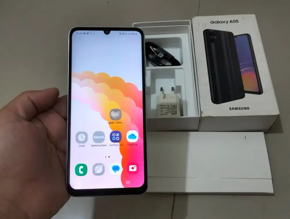 BUTUH UANG SAMSUNG GALAXY A05 RAM 6GB / 128GB 4G 6.7inch 50MP 5000Mah