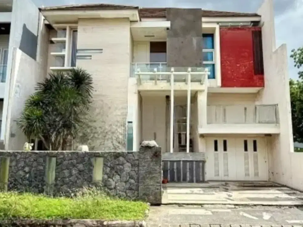 Rumah Modern Minimalis Pakuwon City San Diego