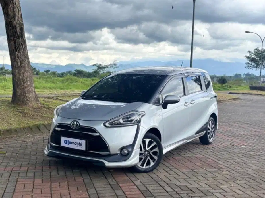 Toyota Sienta 1.5 Q Bensin OTOMATIS 2016 BWYX