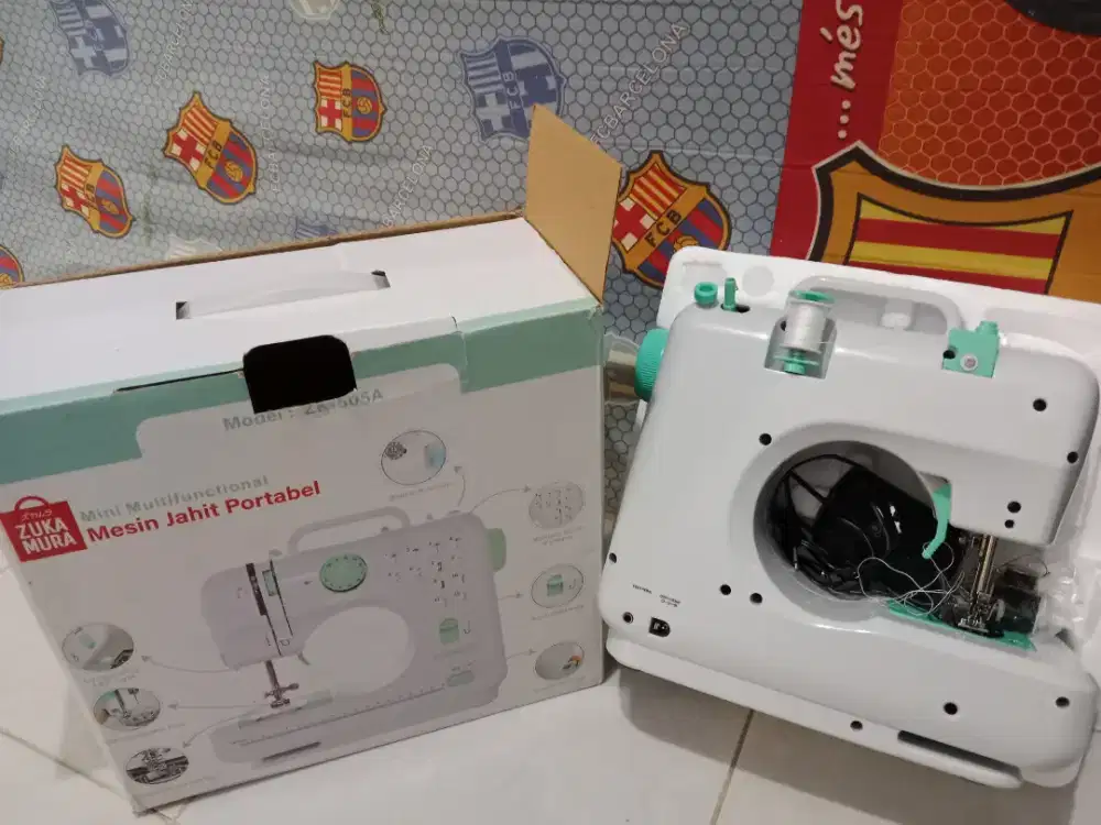 Mesin jahit portable